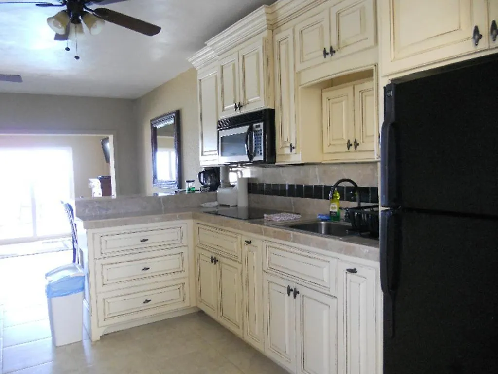 Paradise Cove Ocean Front Villas And Suites Nazareth 3*,